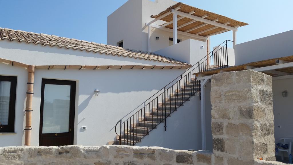 Casa Vacanze Senia Del Rais Фавіньяна Номер фото
