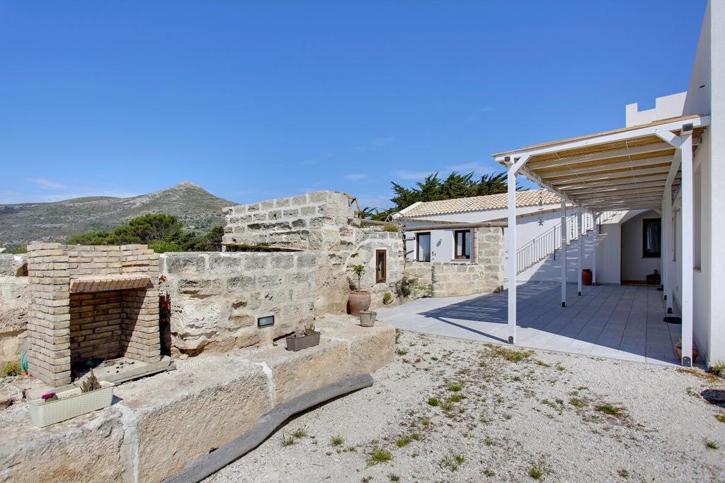 Casa Vacanze Senia Del Rais Фавіньяна Екстер'єр фото